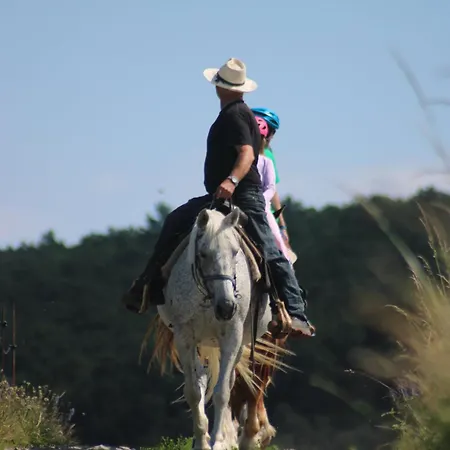Semesterbostad -ranc Pod Zobrakom *