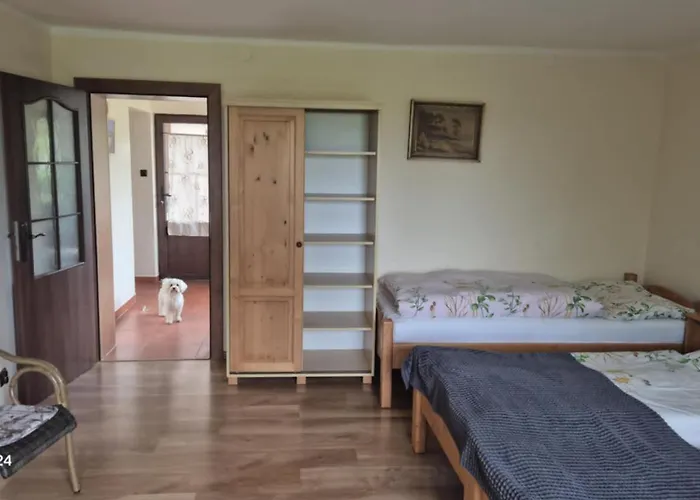 -ranc Pod Zobrakom Nyaraló